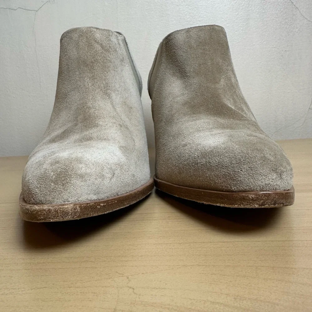 Vince Italian Suede Ankle Boots 10 | Neutral Booties Minimalist‎ Quiet Luxury